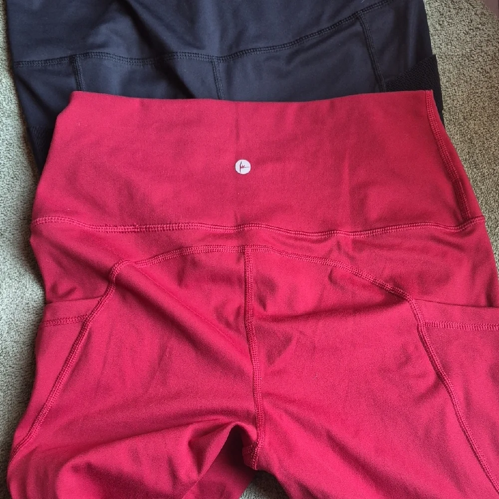 L5- Lot of 2👌 Red and Black High-Waisted Leggings - Picture 3 of 4